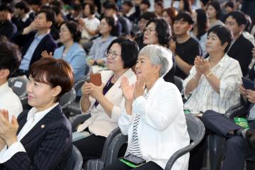 '20260715 제2회 수원특례시 사회적경제 박람회' 게시글의 사진(26) '20260715 제2회 수원특례시 사회적경제 박람회 (38).jpg'