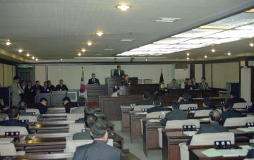 '제6대 의회' 게시글의 사진(7) '20000415 185회 임시회.JPG'