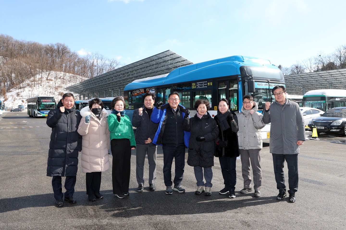 '[2025.02.07.]수원특례시의회 환경안전위원회, 동부공영 버스차고지 현장방문 실시' 게시글의 사진(1) '3.환경안전위원회 현장방문.jpg'