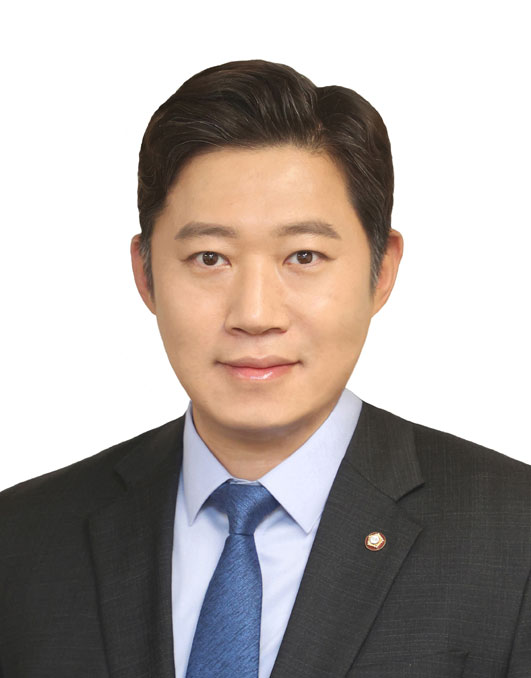 수원특례시의회 의원 김동은